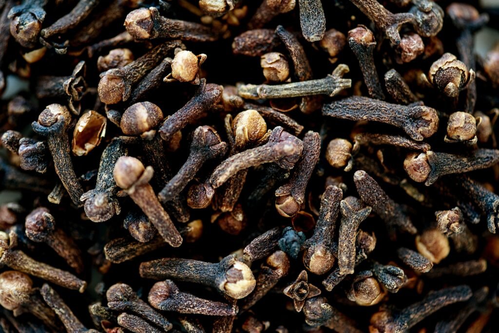 clove benefits